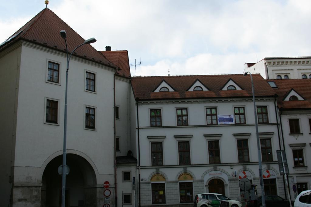 Ferienwohnung Apartman Novobranska Cz Brünn Exterior foto